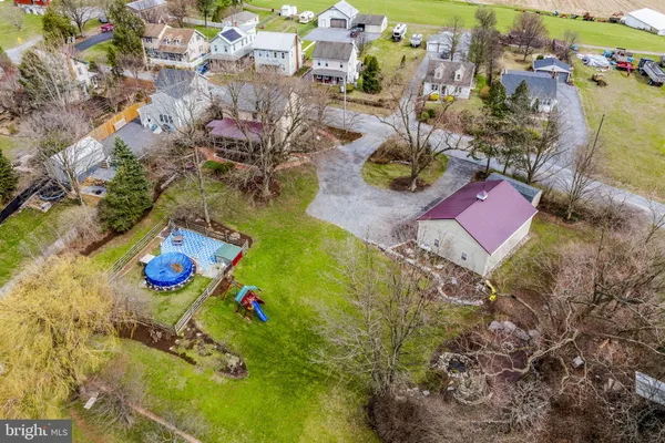 $400,000 | 339 South Market Street, Newmanstown, PA 17073