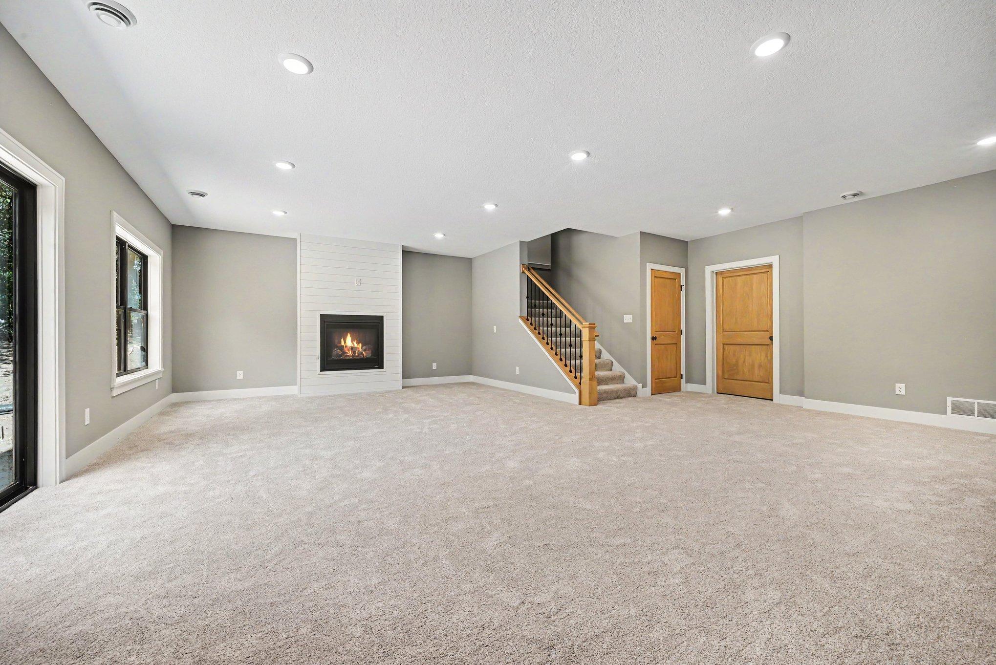 4044 Merriam Road Minnetonka, MN 55305 - Photo 33 of 38 Gallery Image 33