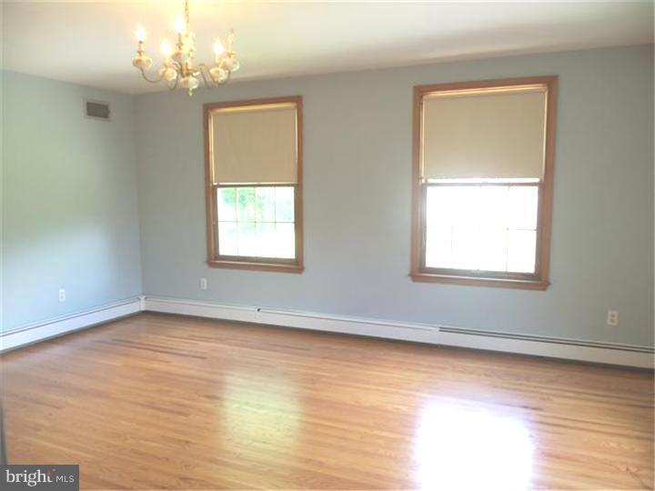 2637 Church Road Glenside, PA 19038 - Photo 14 of 22 Bedroom - Main