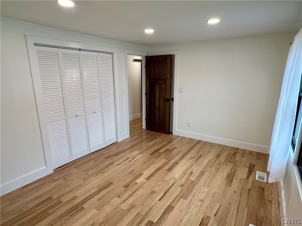 4961 Windgate Road Liverpool, NY 13088 - Photo 16 of 33