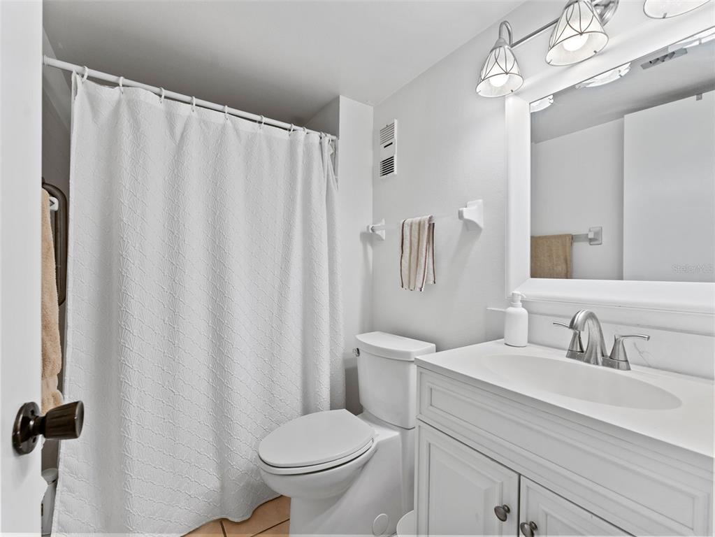 4507 South Oak Drive, Unit P41 Tampa, FL 33611 - Photo 17 of 27