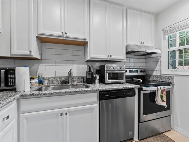 $1,700 | 4507 South Oak Drive, Unit P41, Tampa, FL 33611