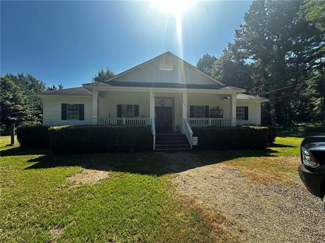 264 Zinnie Sharp Road Robeline, LA 71469 - Photo 1 of 21 Gallery Image 1
