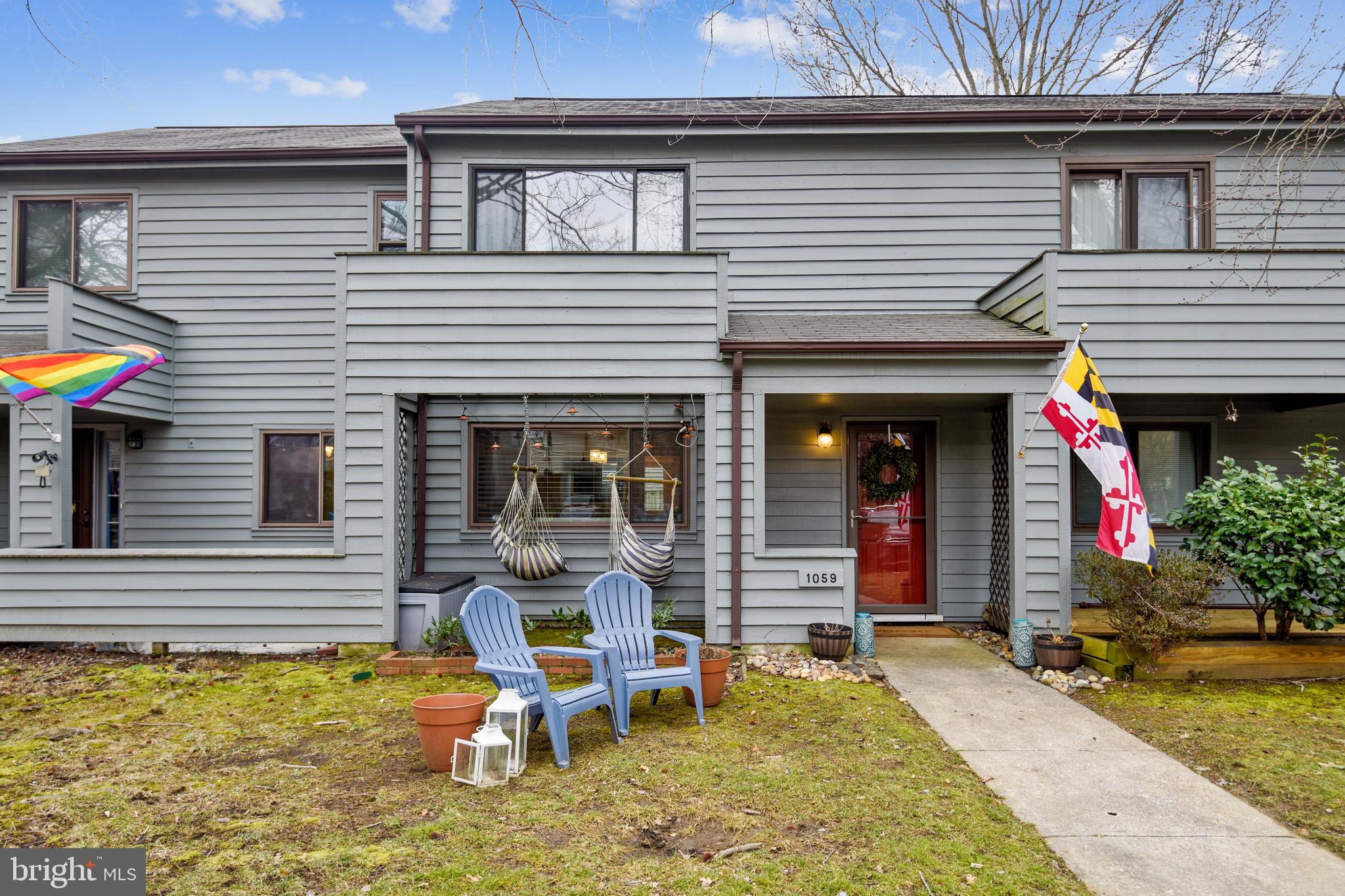 Lovely Cedar RIdge Townhome!