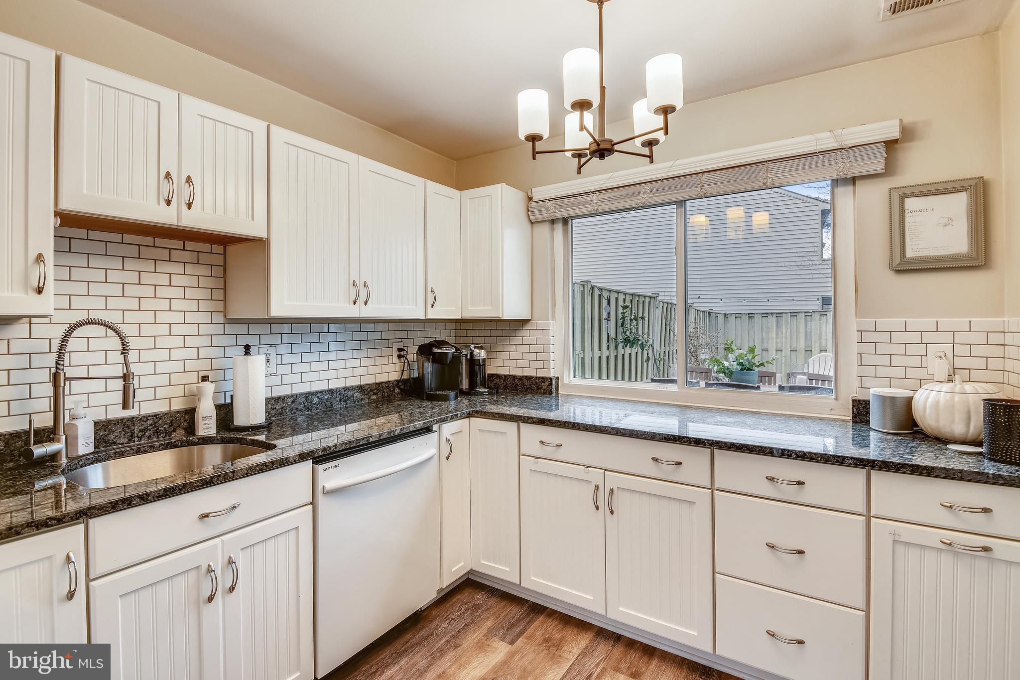1059 Cedar Ridge Court Annapolis, MD 21403 - Photo 12 of 30 Granite Countertops!