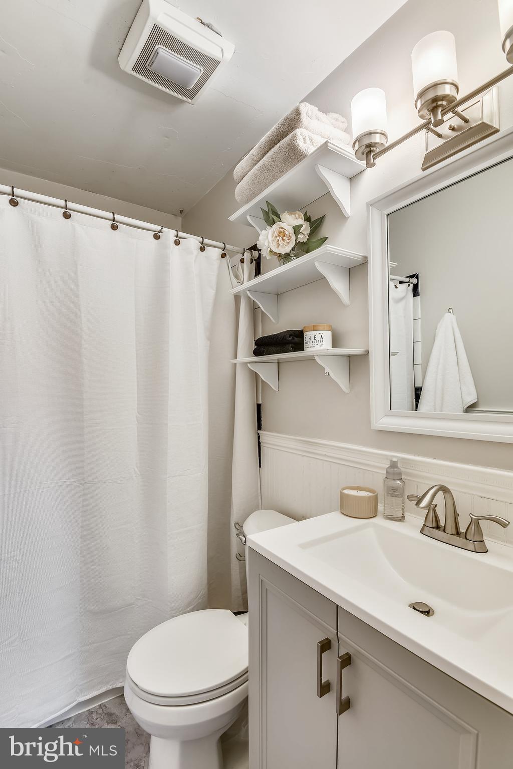 1059 Cedar Ridge Court Annapolis, MD 21403 - Photo 26 of 30 Primary Bath