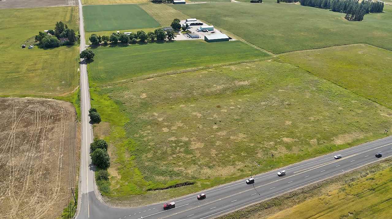 4-xx West Half Moon Road Colbert, WA 99005 - Photo 1 of 9