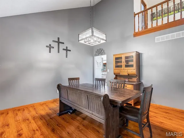 $550,000 | 7033 Meadow View Drive, Dittmer, MO 63023