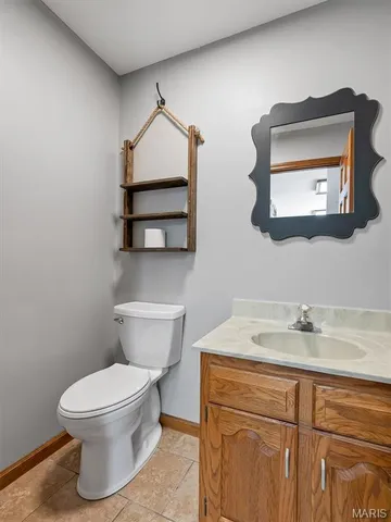 $550,000 | 7033 Meadow View Drive, Dittmer, MO 63023