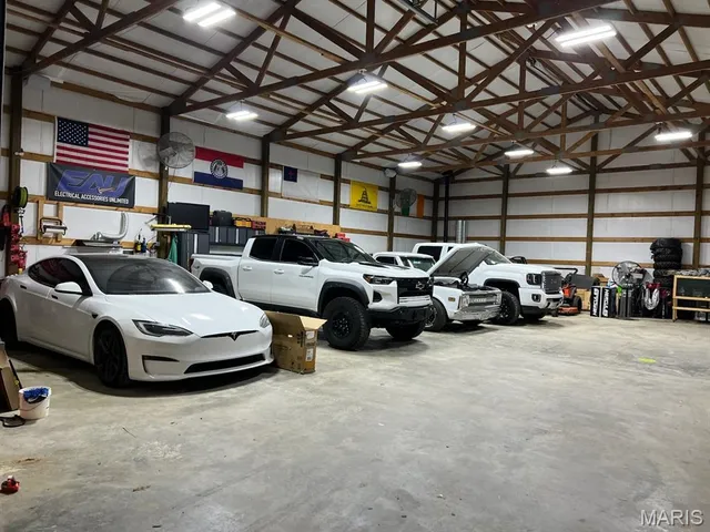 $550,000 | 7033 Meadow View Drive, Dittmer, MO 63023