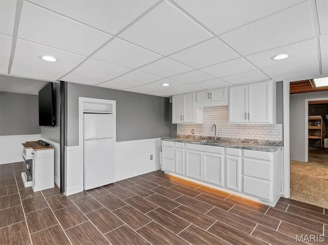 $550,000 | 7033 Meadow View Drive, Dittmer, MO 63023