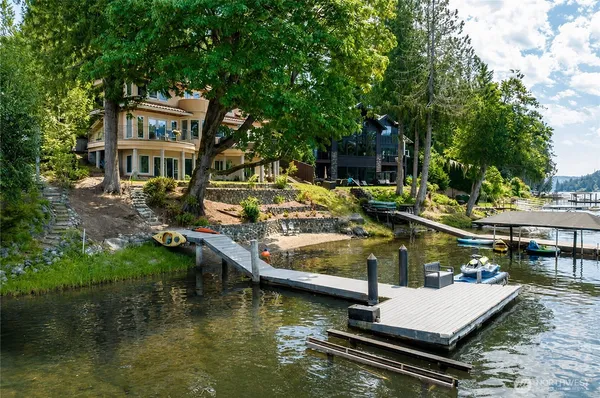 $1,599,000 | 17714 Kingfisher Cove Lane, Mount Vernon, WA 98274