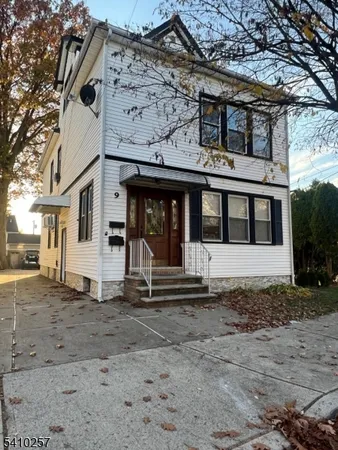 $2,700 | 9 Orange Avenue, Clifton, NJ 07013