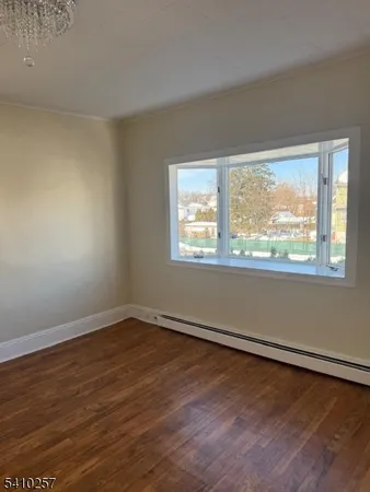 $2,700 | 9 Orange Avenue, Clifton, NJ 07013