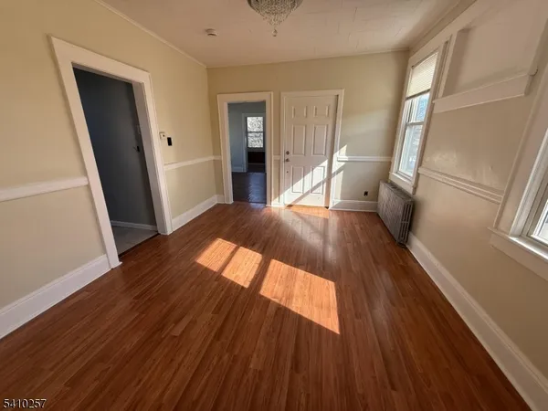 $2,700 | 9 Orange Avenue, Clifton, NJ 07013