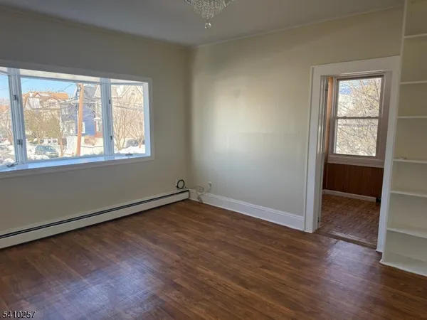 $2,700 | 9 Orange Avenue, Clifton, NJ 07013