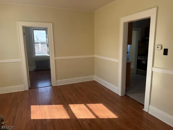 $2,700 | 9 Orange Avenue, Clifton, NJ 07013