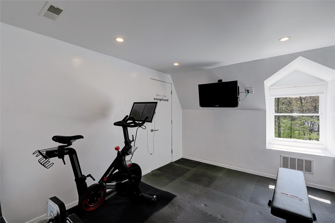 933 Gilbert Stuart Road North Kingstown, RI 02874 - Photo 33 of 50