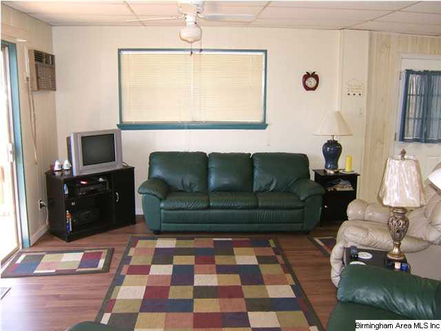 134 Hilo Loop Sylacauga, AL 35151 - Photo 7 of 13