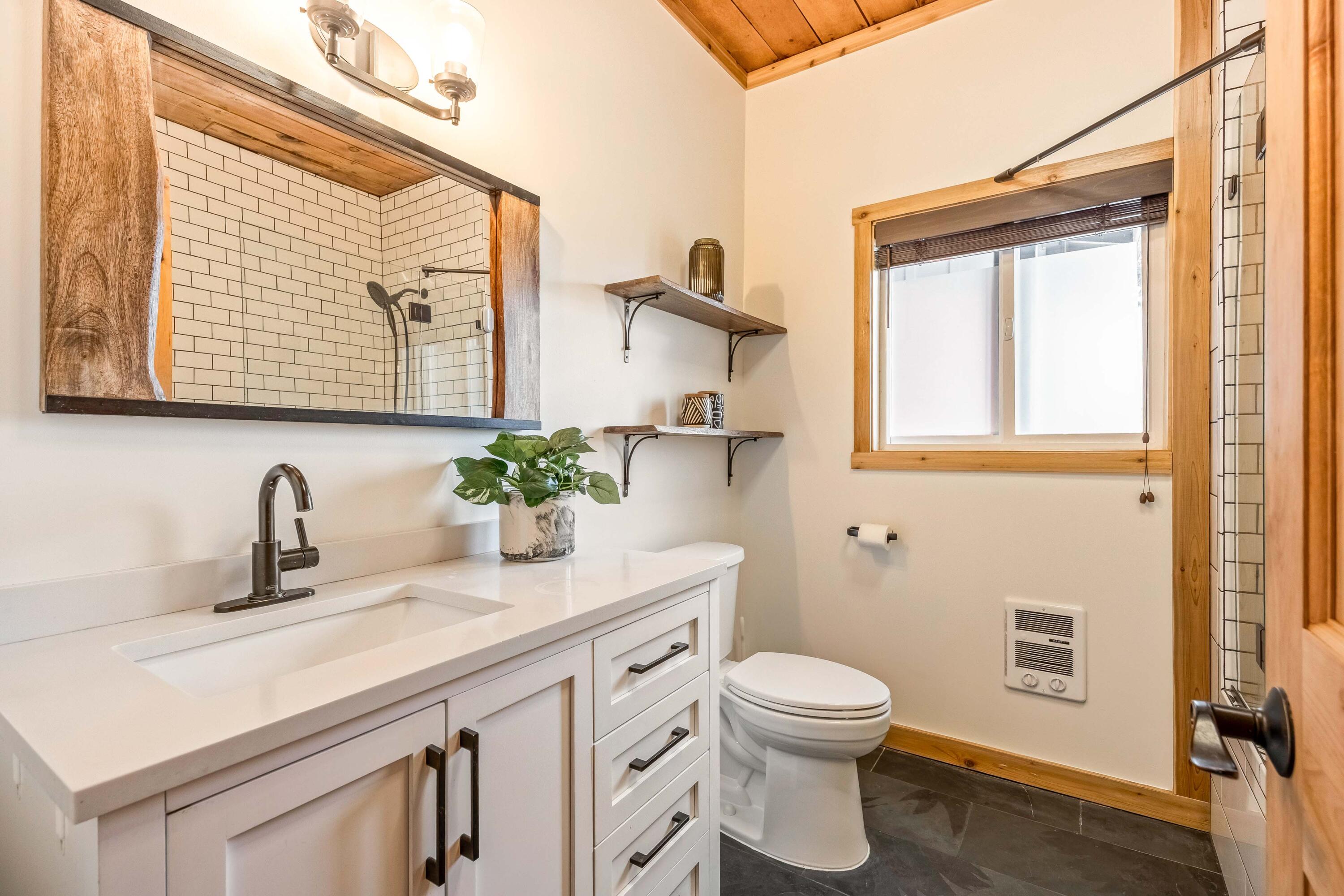 63130 Stenkamp Road Bend, OR 97701 - Photo 24 of 53 Gallery Image 24