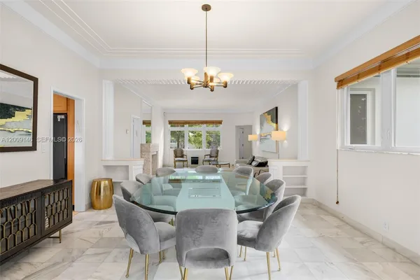 $15,000 | 4340 Pine Tree Drive, Miami Beach, FL 33140