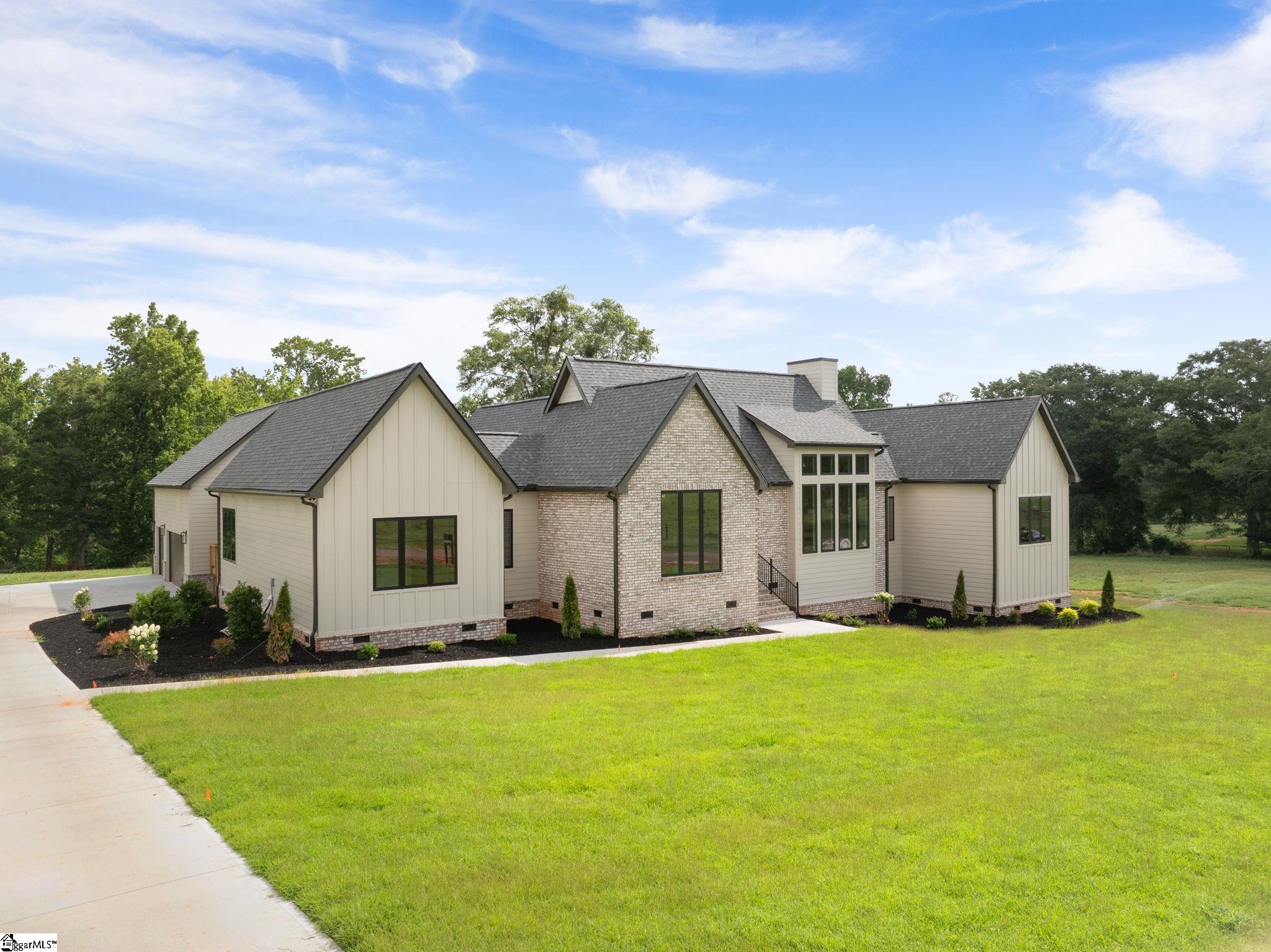 778 Garrison Road Pelzer, SC 29669 - Photo 2 of 42 Gallery Image 2