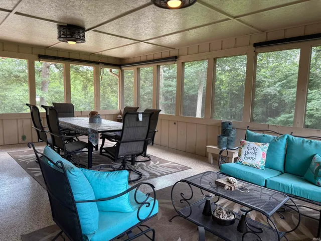 $679,900 | 299 Spring Haven Road, Mitchell, IN 47446