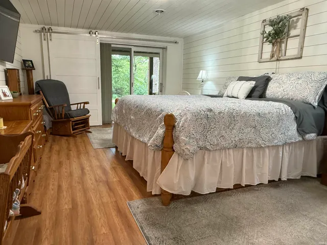 $679,900 | 299 Spring Haven Road, Mitchell, IN 47446