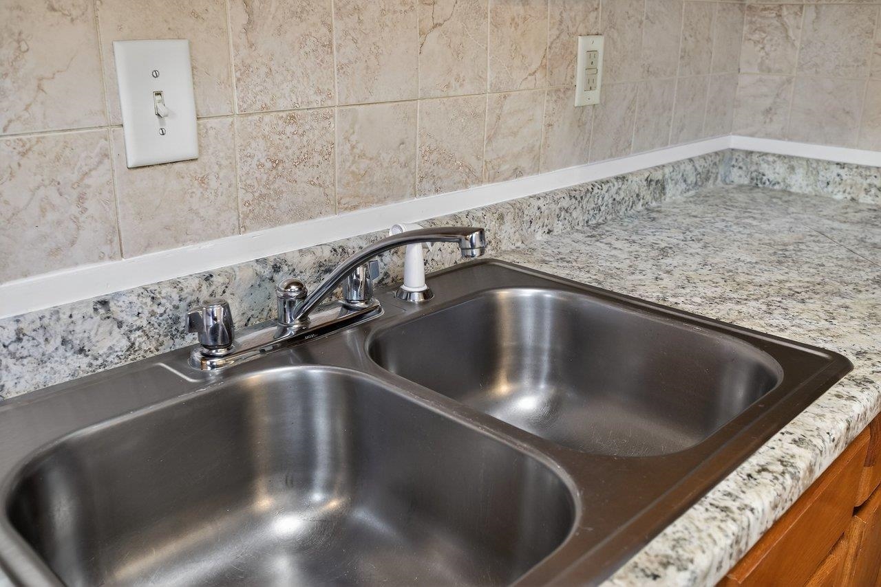 2527 Hydraulic Road, Unit 26 Charlottesville, VA 22901 - Photo 20 of 56 a close view of sink