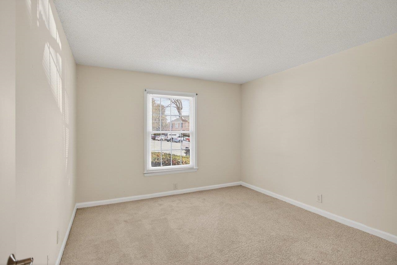 2527 Hydraulic Road, Unit 26 Charlottesville, VA 22901 - Photo 30 of 56