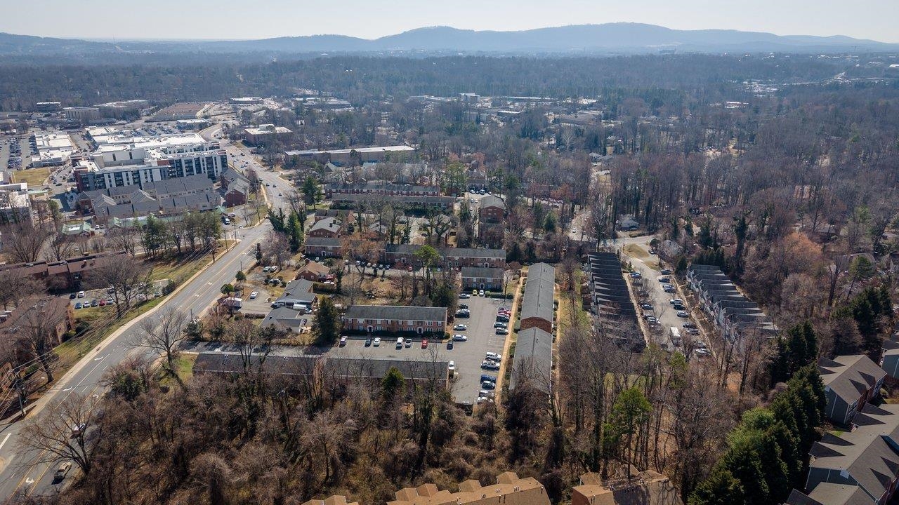 2527 Hydraulic Road, Unit 26 Charlottesville, VA 22901 - Photo 37 of 56 a view of a city