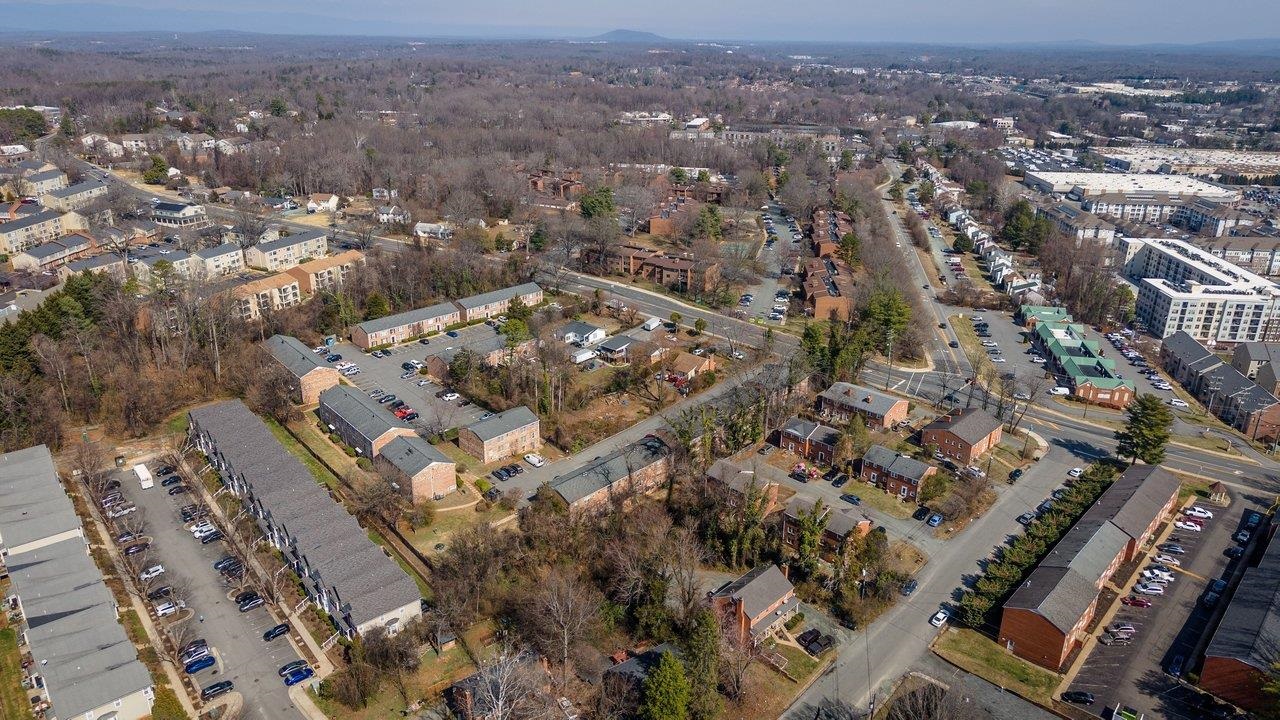 2527 Hydraulic Road, Unit 26 Charlottesville, VA 22901 - Photo 43 of 56 an aerial view of city
