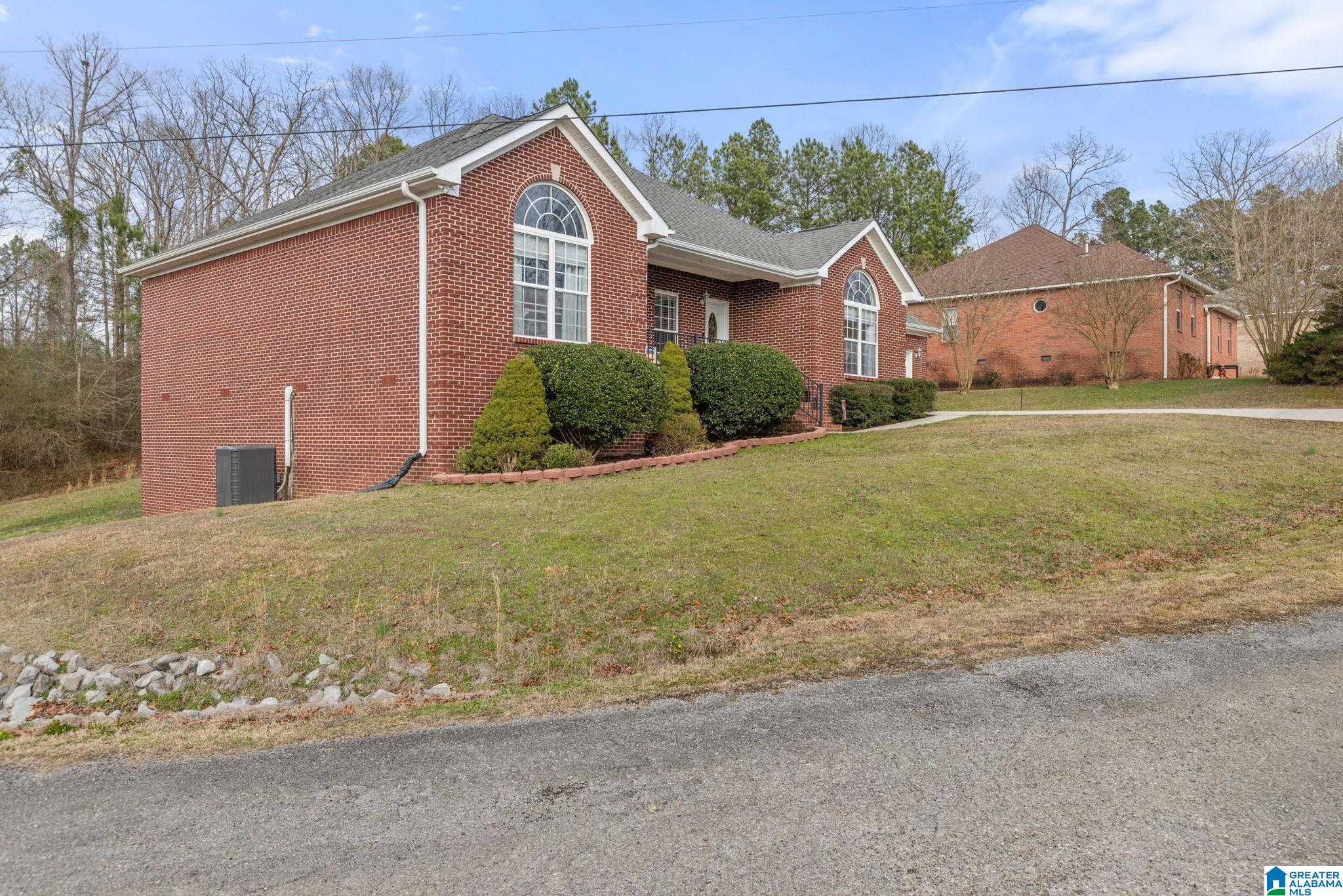 540 County Road 676 Cullman, AL 35055 - Photo 3 of 21