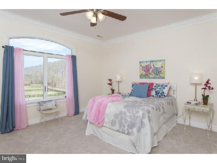 109 Burlington Path Road Cream Ridge, NJ 08514 - Photo 22 of 25 Bedroom 3