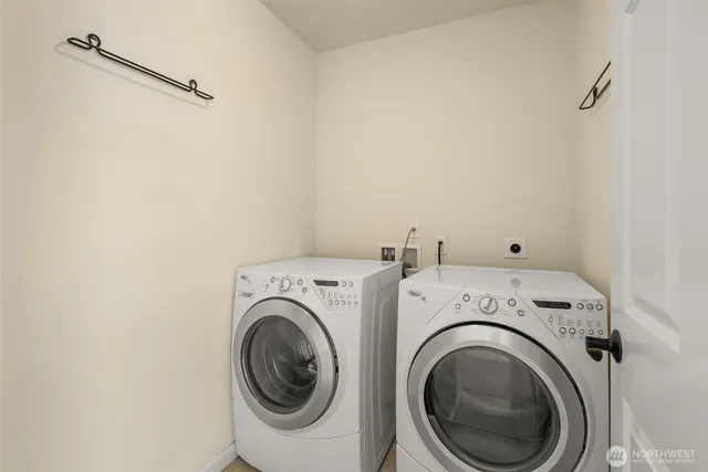 $699,950 | 1305 Foreman Road, DuPont, WA 98327