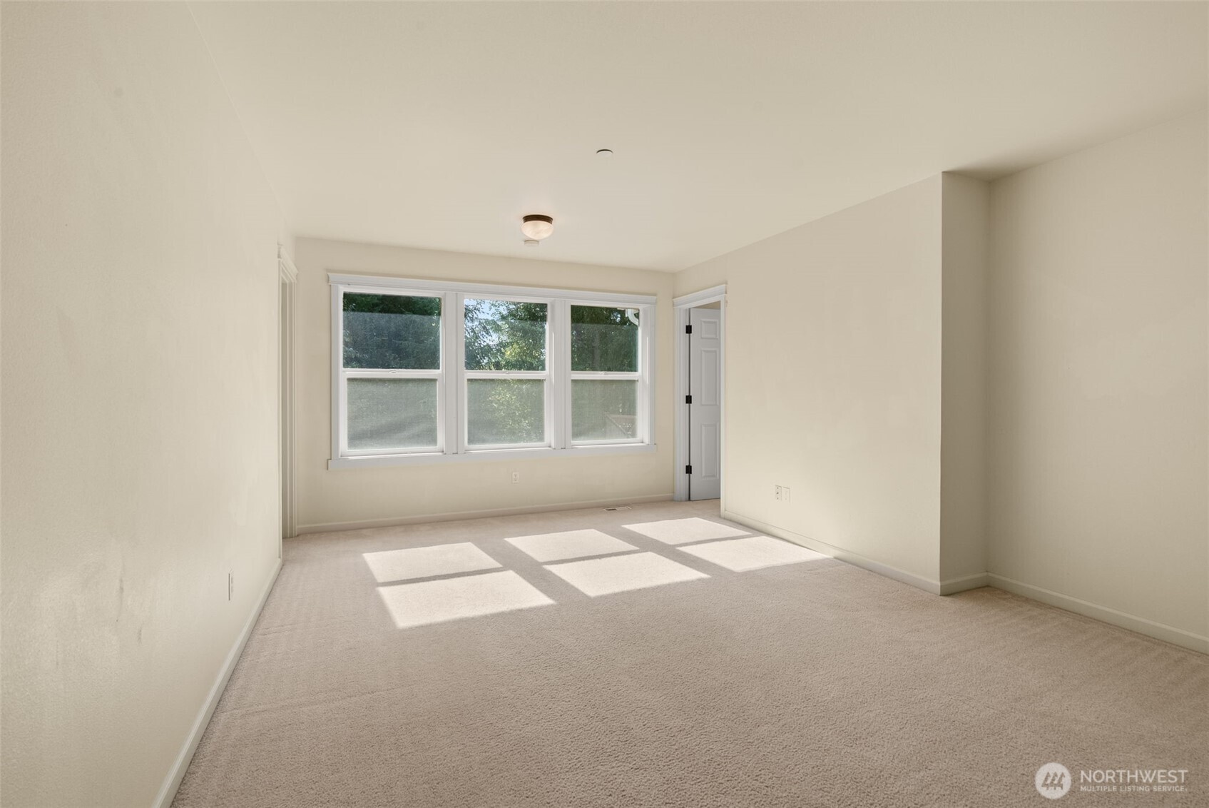 1305 Foreman Road DuPont, WA 98327 - Photo 21 of 36