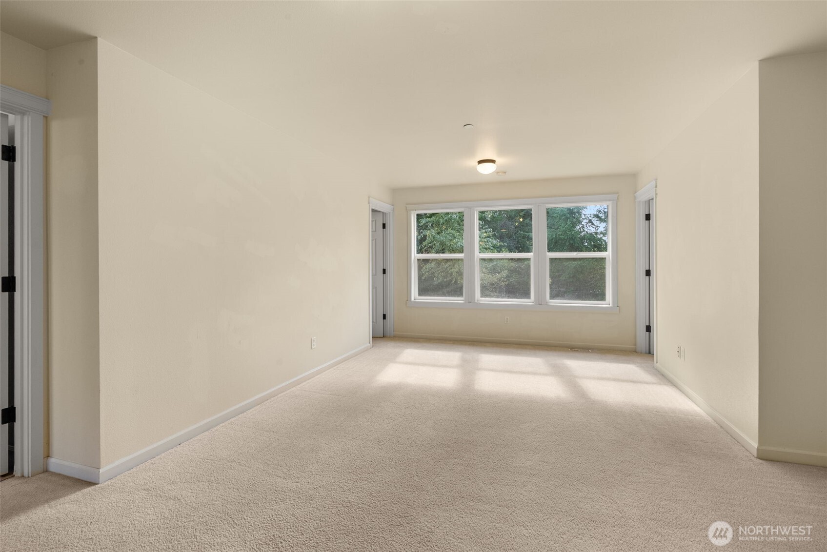 1305 Foreman Road DuPont, WA 98327 - Photo 25 of 36