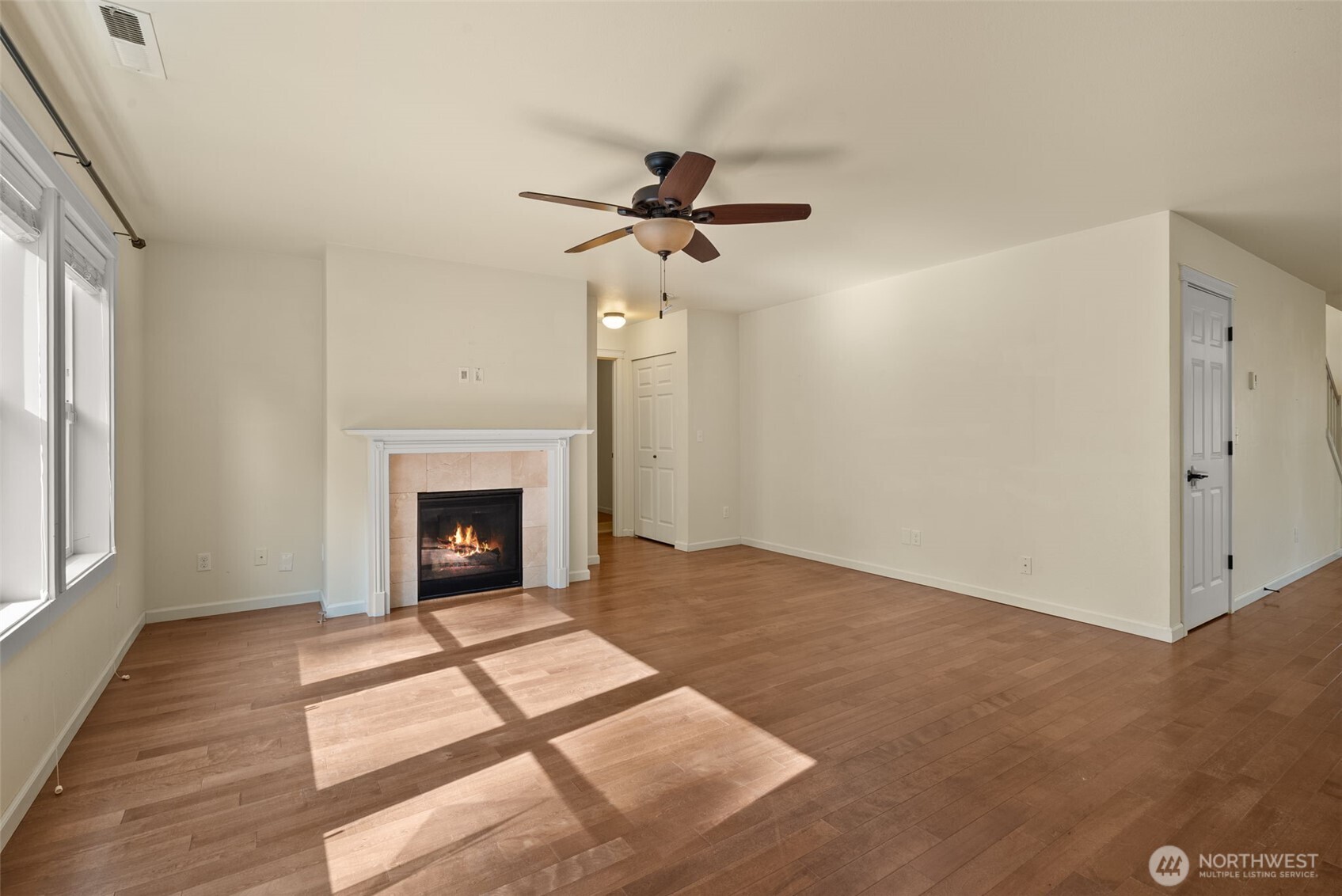 1305 Foreman Road DuPont, WA 98327 - Photo 8 of 36