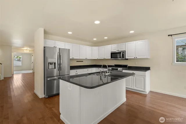 $699,950 | 1305 Foreman Road, DuPont, WA 98327