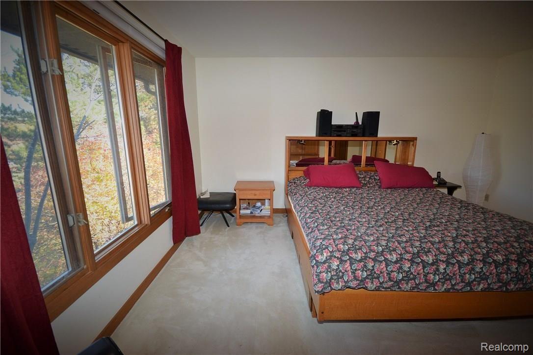 3916 South Michael Road Ann Arbor, MI 48103 - Photo 31 of 61 6 Bedroom 2.JPG