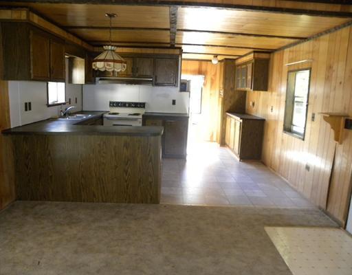 1885 Auburn Road Turner, ME 04282 - Photo 5 of 9 Kitchen.
