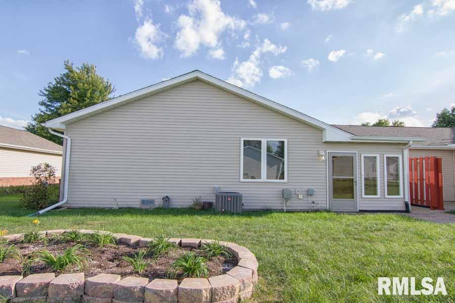 127 Easy Street Washington, IL 61571 - Photo 34 of 36 Gallery Image 34