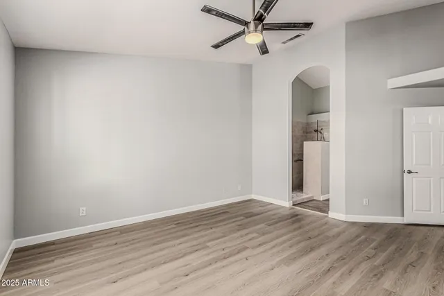 $2,500 | 6410 West Buckskin Trail, Phoenix, AZ 85083