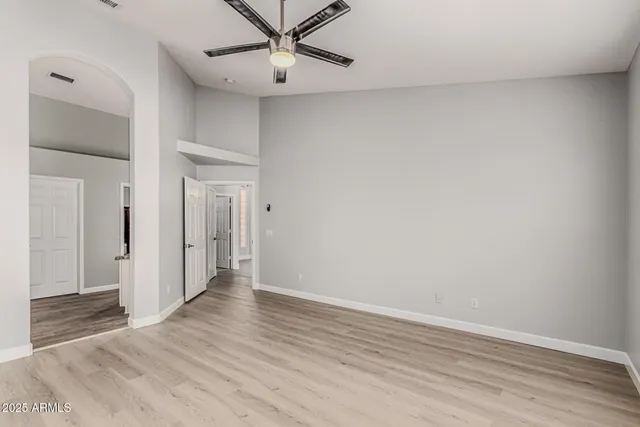 $2,500 | 6410 West Buckskin Trail, Phoenix, AZ 85083