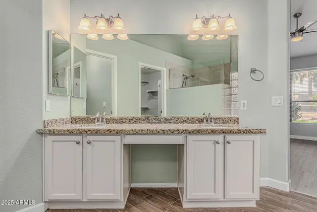 $2,500 | 6410 West Buckskin Trail, Phoenix, AZ 85083