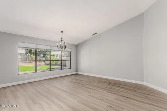 $2,500 | 6410 West Buckskin Trail, Phoenix, AZ 85083