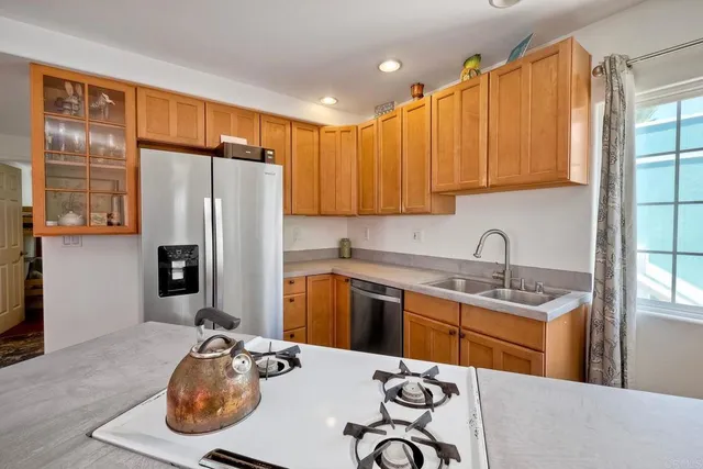 $349,000 | 155 West Jason Street, Unit 6, Encinitas, CA 92024