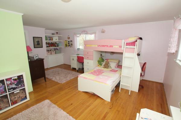 26 Wyman Road Marblehead, MA 01945 - Photo 19 of 28 Gallery Image 19