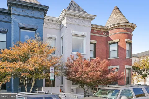 $4,500 | 1842 North Capitol Street Northwest, Washington, DC 20002