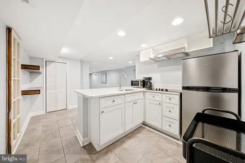 $4,500 | 1842 North Capitol Street Northwest, Washington, DC 20002